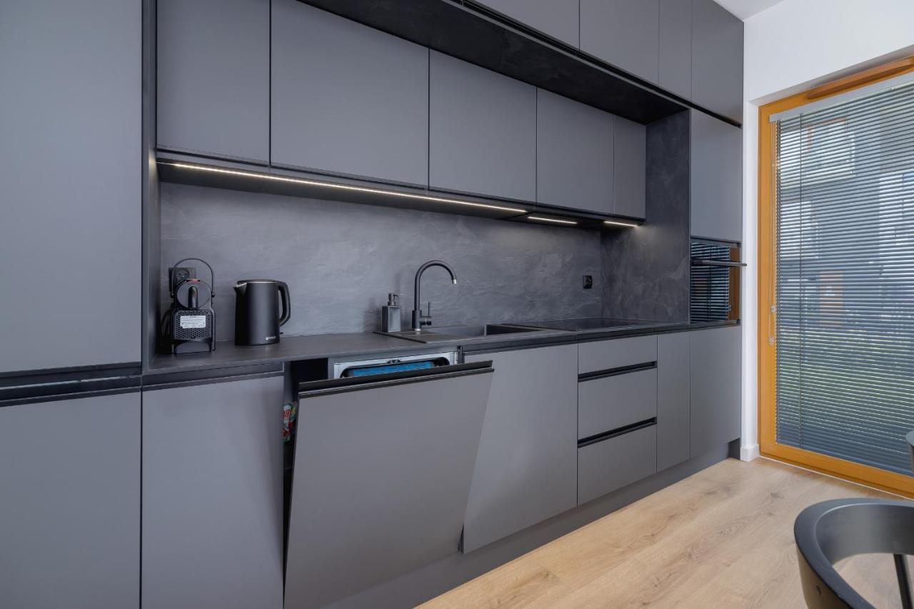 Luxurious Apartment Rakowicka Krakow By Renters Prestige Eksteriør bilde