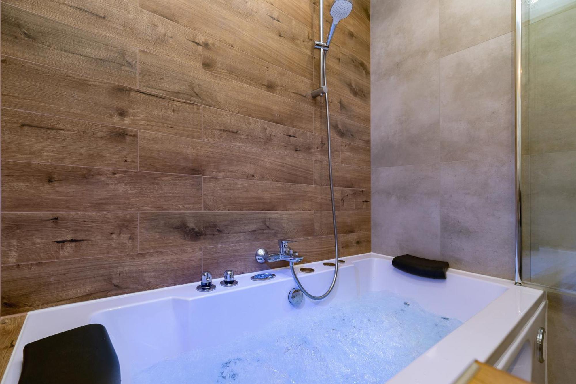 Luxurious Apartment Rakowicka Krakow By Renters Prestige Eksteriør bilde