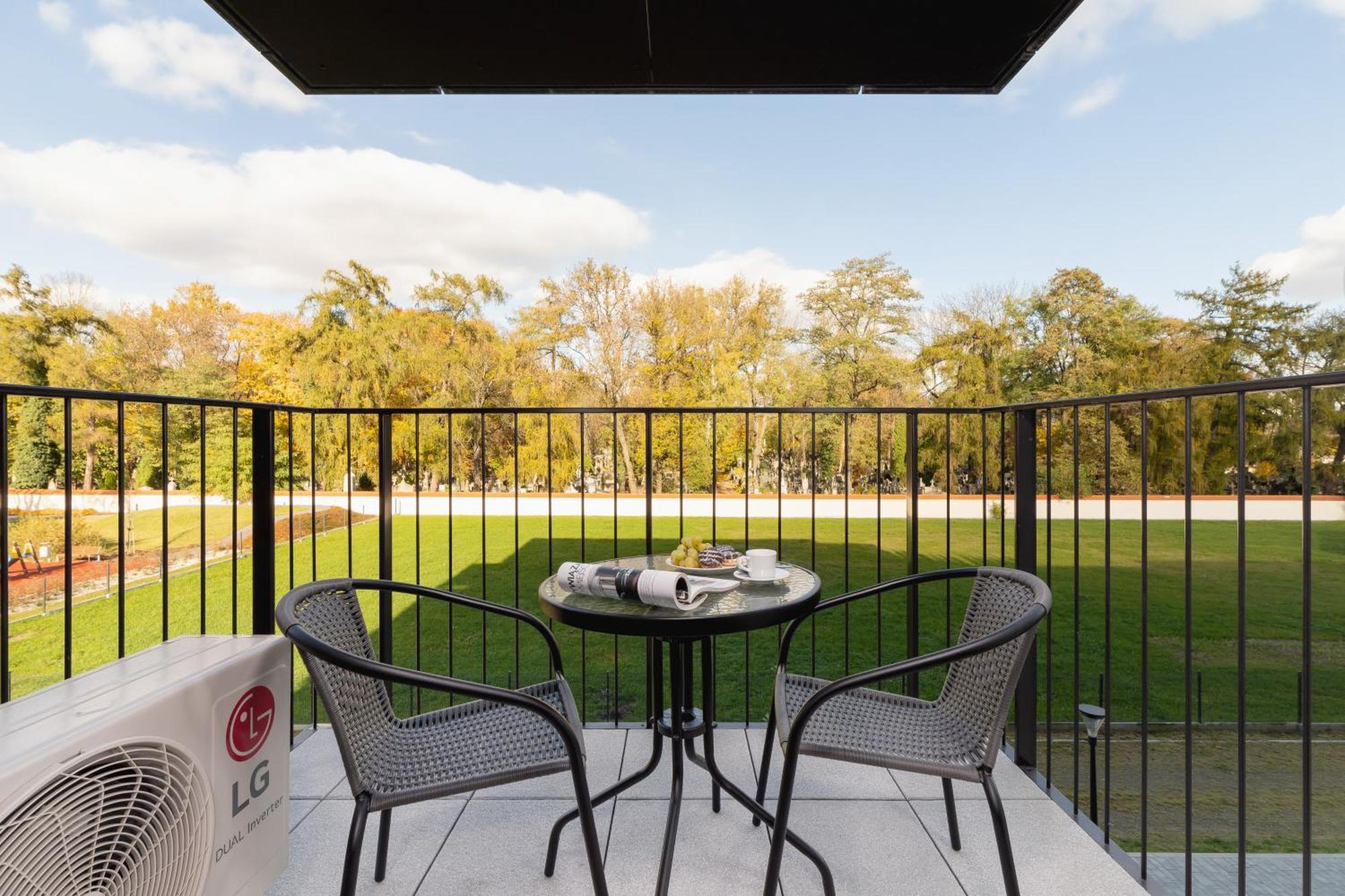 Luxurious Apartment Rakowicka Krakow By Renters Prestige Eksteriør bilde